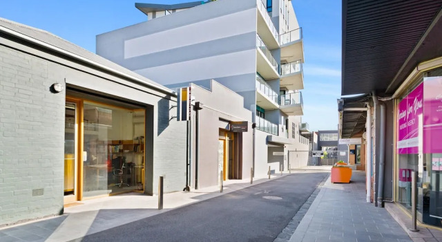 Soho 1A