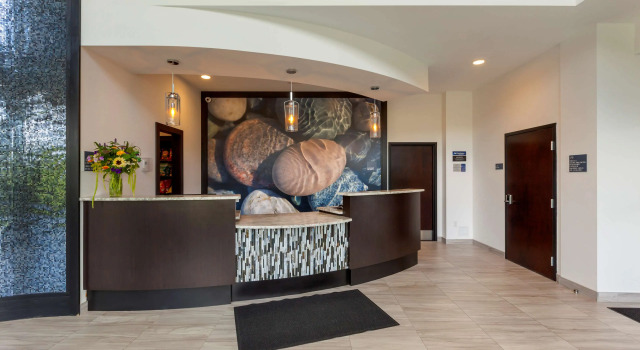 Best Western Premier Northwood Hotel, Book Hotel Timmins Ontario
