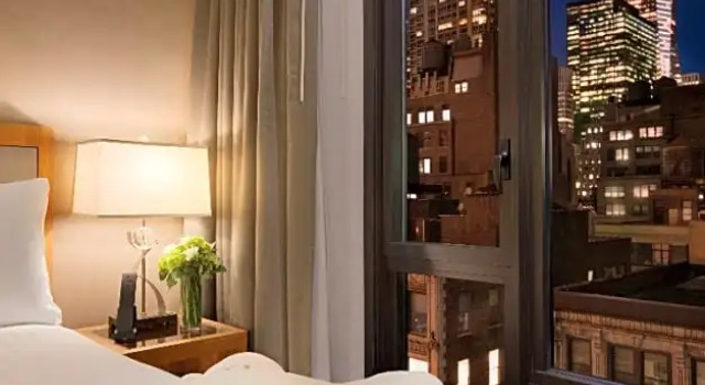 Люкс с видом на Эмпайр Executive Hotel Le Soleil New York