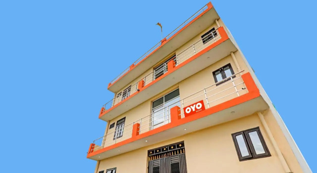 Oyo Flagship 92974 Villa Palace Hotel