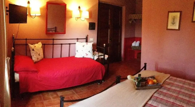 Трёхместный номер Standard с красивым видом из окна Agriturismo Il Poggio Di Orvieto
