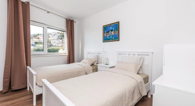 Awesome Home in Opatija with WiFi, Hot Tub & Sauna