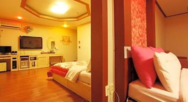Номер Standard Motel Nine