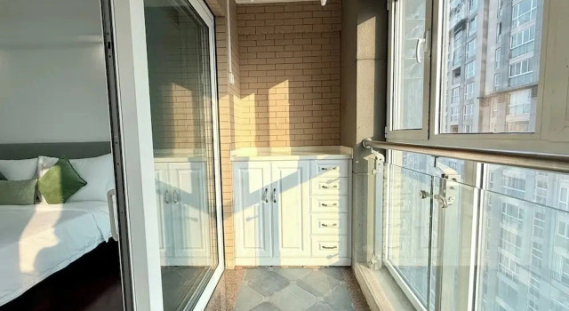 Апартаменты Superior Tyms Changning 2BR near Zhongshan  Metro