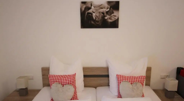 Monika-Mellau Appartements, Book Hotel Hotels in Vorarlberg with Parking, Parking