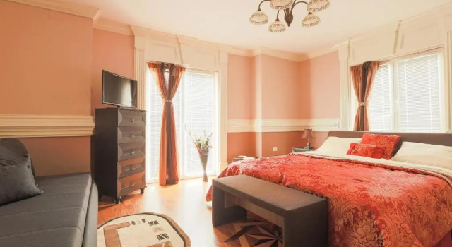 Casa Iulia, Rezervovat Hotel Hotely v Hunedoara s parkováním, Parkování