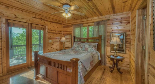 Majestic Sunrise by Escape to Blue Ridge, Book Hotel Blue Ridge Georgia