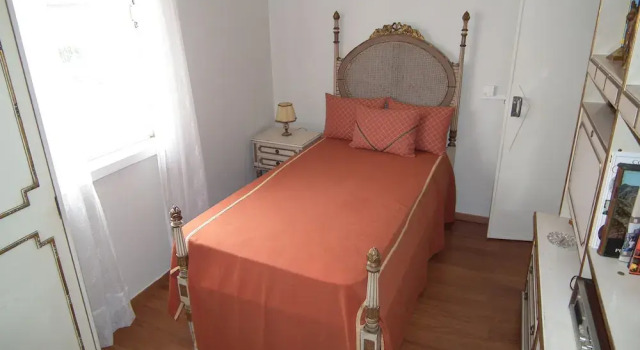 Casa Zizi Bela, Rezervovat Hotel Hotely v Oeste s parkováním, Parkování