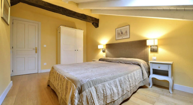 Casona de la Parra, Varaa Hotelli San Mames de Meruelo 