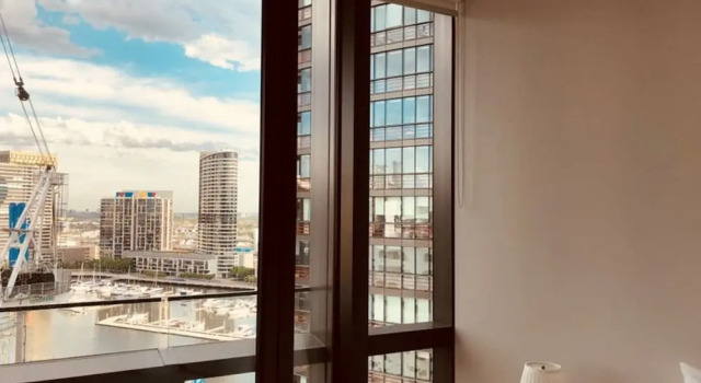 Апартаменты Standard с 2 комнатами с балконом и с видом на реку Winston Apartments Docklands