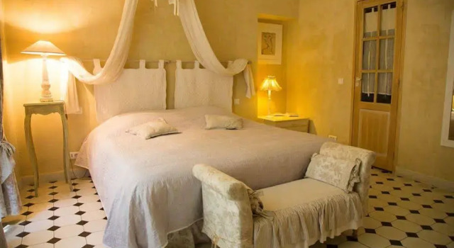 Villa Aurenjo - Bed  Breakfast, Забронировать Вилла Виллы Овернь-Рона-Альпы, Вилла