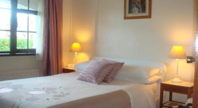 Четырёхместный номер Standard Athlumney Manor Guest Accommodation