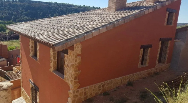 Hostal los Esquiladores, Book Hotel Hotels in Aragon with Parking, Parking