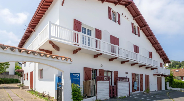 Berasteguia, Prenota Appartamento Hotel a Aquitania con parcheggio, Parcheggio