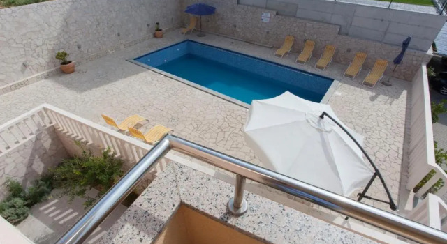 Apartments Damjanovic, Rezerwuj Apartament Hotele w Split-Dalmatia County z parkingiem, Parking