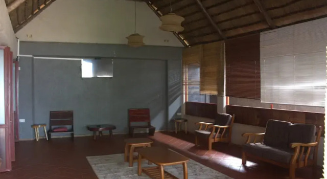 Montane Safaris Hotel, Entebbe, Забронировать Отель Отели Энтеббе 3 звезды, рядом с Victoria Mall Entebbe, 3*