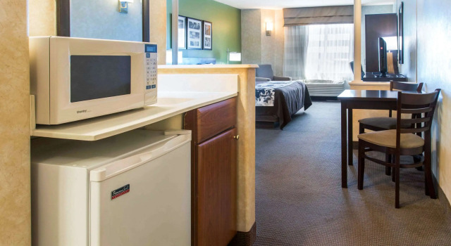 Двухместный люкс Sleep Inn & Suites Oregon - Toledo