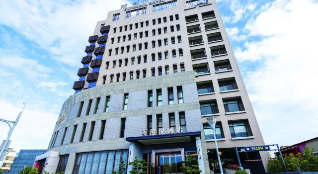 Euphoria Hotel
