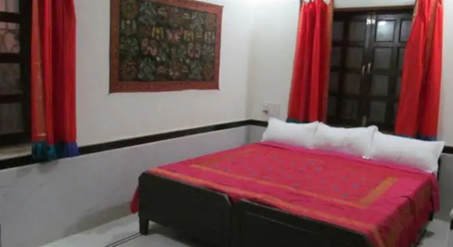 Hotel Nine Planets, Rezerwuj Hotel Jaisalmer Rajasthan