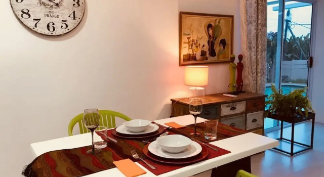 Апартаменты American Style Guesthouse