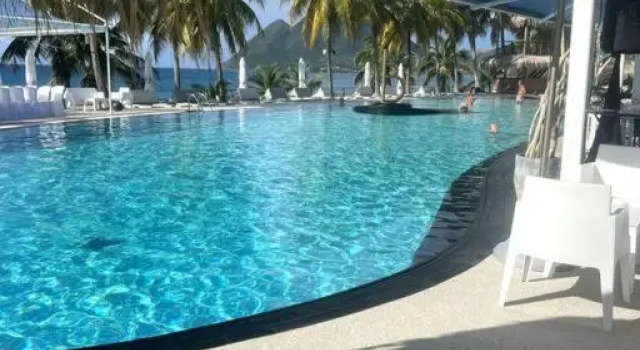 The Grey Rocks Studio (Adults Only), Prenota Hotel Hotel a Fort-de-France con piscina, Piscina