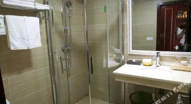 Tongnan Celebrity Hotel, Buchen Sie Hotel Tongnan Chongqing