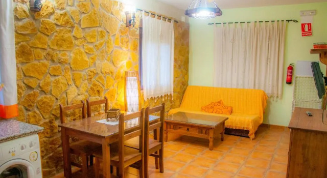 Apartamentos Rurales Tierras de Granadilla, Book Apartment Hotels in Extremadura with a Pool, Swimming Pool