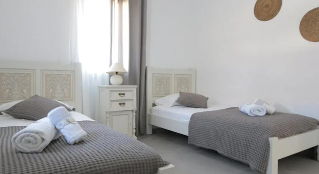 Коттедж с 2 комнатами Bonatsa House
