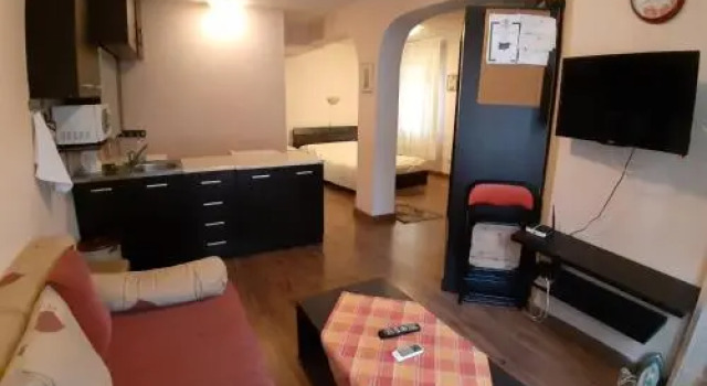 Studio Blaga Dimitrova, Book Hotel Geo Milev 