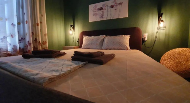 Homel Rocks -Elegant Apt 2BD -Amazing garden view, Book Hotel Kalabaka Thessalia