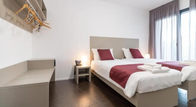 Трёхместный номер с балконом Hotel Cascina Fossata & Residence