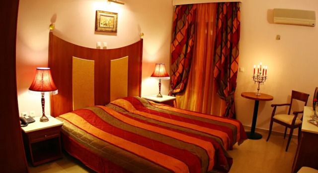 Двухместный номер Standard с балконом Ionis Art Hotel