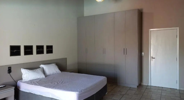 Chacara com piscina e muito lazer em Jarinu SP, Забронировать Отель Жарину штат Сан-Паулу