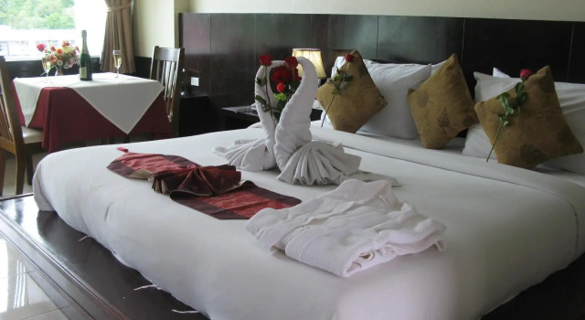 Люкс SM Patong Resort