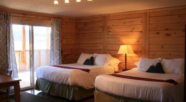 Студия Deluxe Crooked River Ranch Cabins