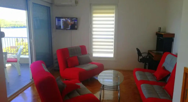 Apartman Tisno