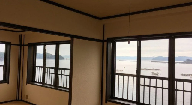 Seaside Uwakai, Reserva ahora Hostal o pensión Seiyo Ehime