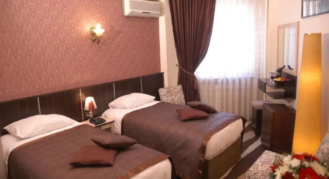 Трёхместный номер Maya Hotel