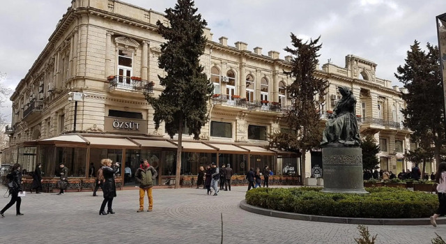 Bristol Baku, Забронировать Отель Отели в центре Баку, в центре