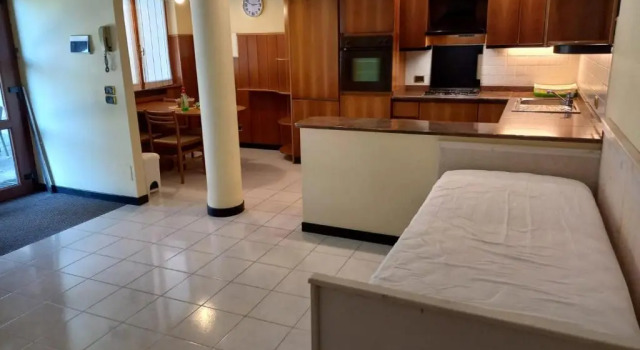 RESIDENZA BERETTA Como Lake -A-, Book Hotel Orsenigo 
