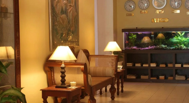 Ratnaloka Tour Inn, Забронировать Отель Отели Ратнапура 3 звезды, 3*