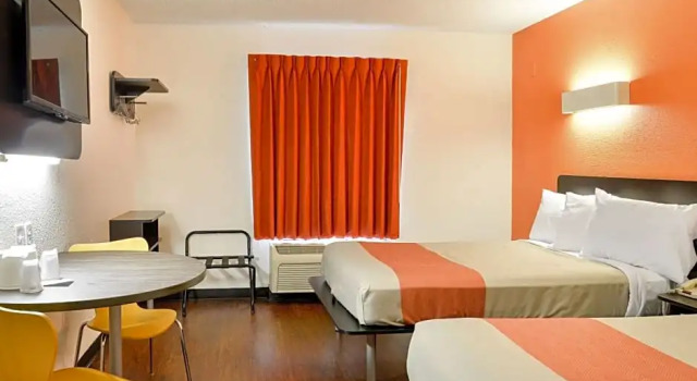 Номер Deluxe Motel 6-Toledo, OH