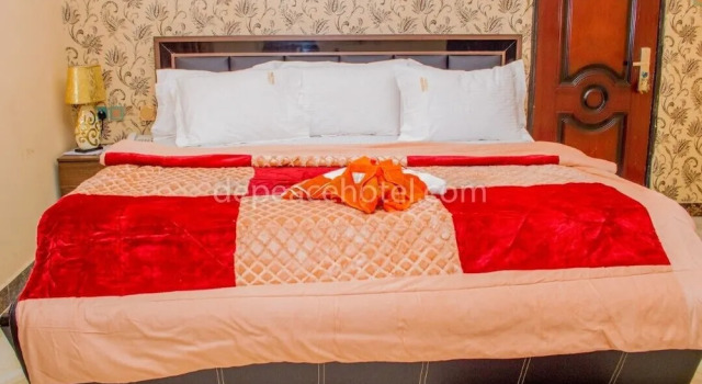 Номер Deluxe Peace Hotel and Suites