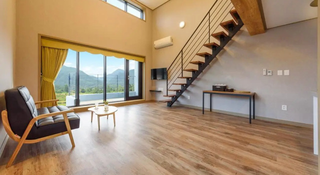 Номер Standard Дуплекс Gyeongpoen Pension