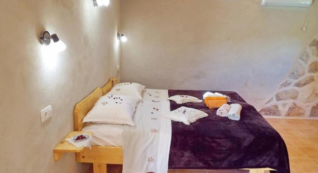 Apartments Harmony, Prenota Appartamento Žrnovo 