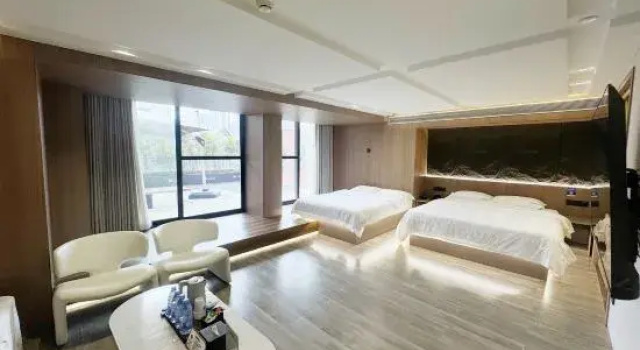 Люкс Le Shan MANPHU Cinema•ZenGardenCharmChoiceHotel