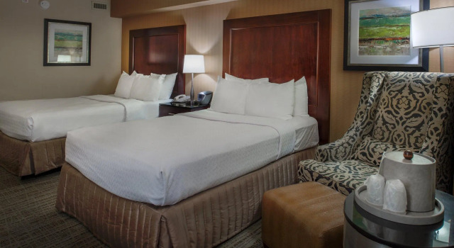 Номер Standard Crowne Plaza Hotel St. Louis Airport by IHG
