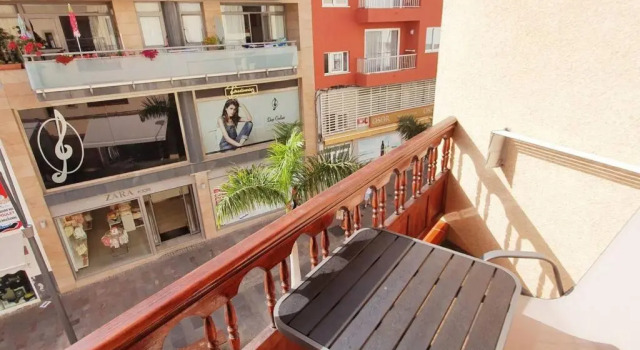 Edificio Melo playa a 150m, Prenota Hotel Los Cristianos 