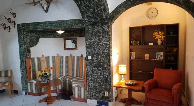 Hotel Koruna, Rezervovat Hotel Levné hotely v Olomouc Region
