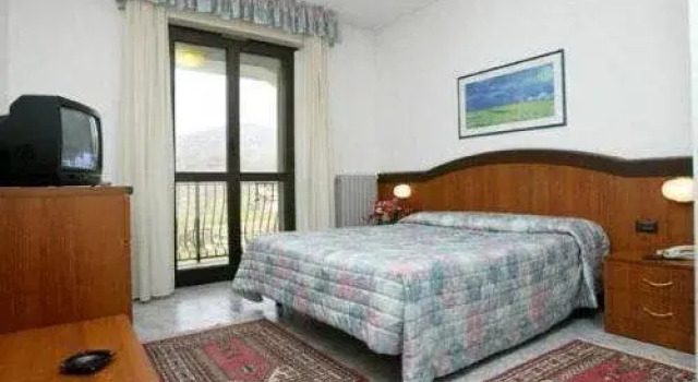 River Hotel, Varaa Hotelli 3 tähden hotellit kohteessa Piemonte, 3*
